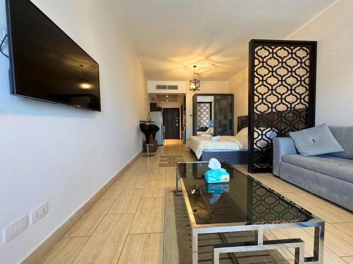 Golden Aldau Heights 1019 Apartment *
